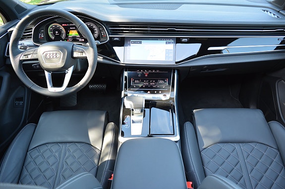 Audi Q7 22 of 30