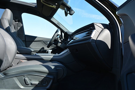 Audi Q7 23 of 30