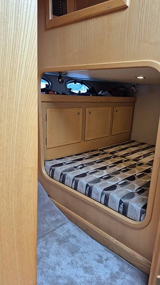 RESERVERAD Westline 34 Targa 2 x Volvo Penta D4 10 of 12