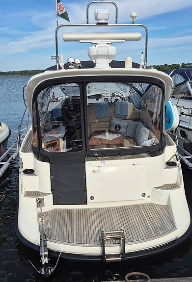 RESERVERAD Westline 34 Targa 2 x Volvo Penta D4 8 of 12