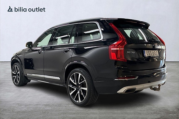 Volvo XC90 8 of 29