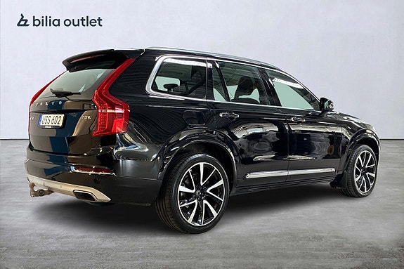 Volvo XC90 6 of 29