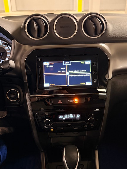 Suzuki Vitara 18 of 28