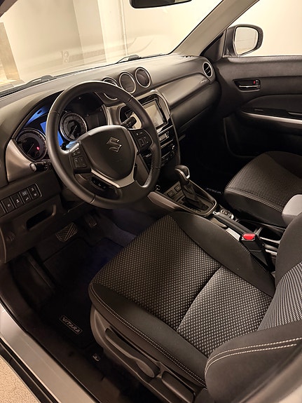Suzuki Vitara 15 of 28