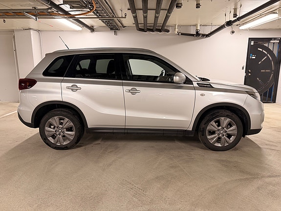 Suzuki Vitara 5 of 28