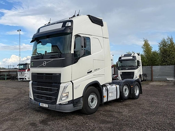 Volvo FH 6X2 8697 20 of 21