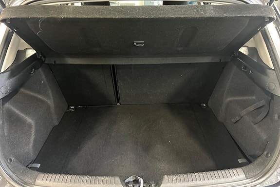 Kia Ceed 10 of 22