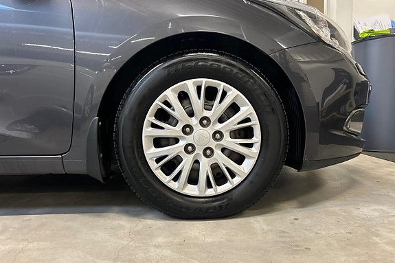 Kia Ceed 11 of 22