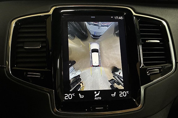 Volvo XC90 19 of 30