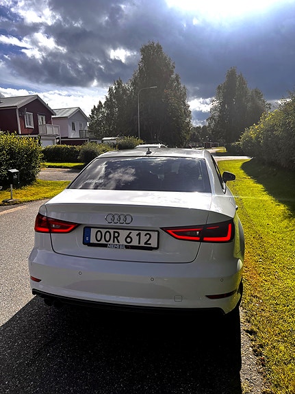 Audi A3 4 of 11