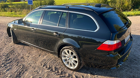 BMW 525d 2 of 13