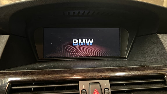 BMW 525d 8 of 14