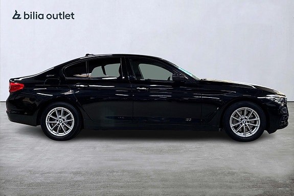 BMW 530e 5 of 28