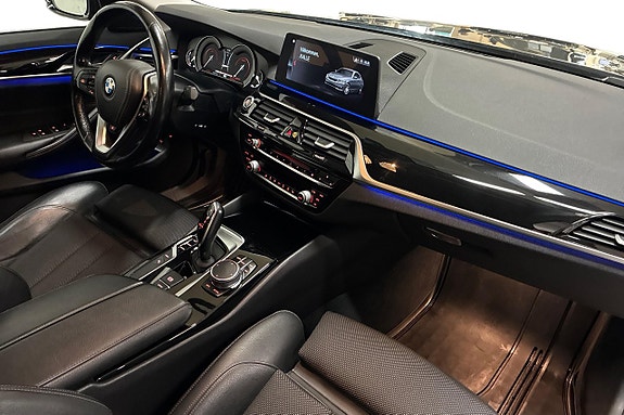 BMW 530e 15 of 28