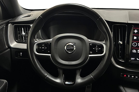 Volvo XC60 15 of 29