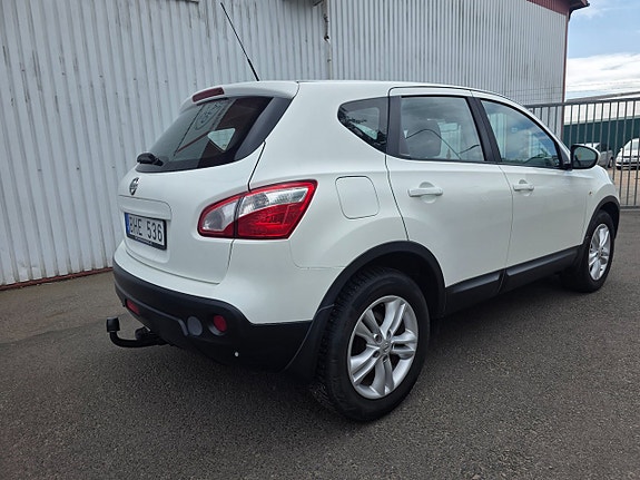 Nissan Qashqai 2 of 9