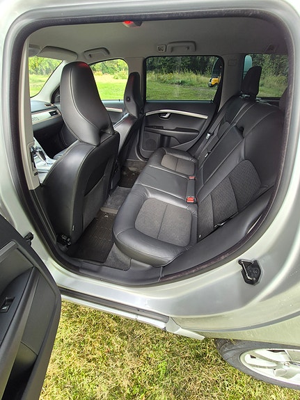 Volvo V70 15 of 16