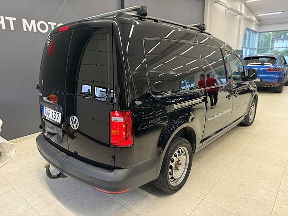 Volkswagen Caddy Maxi 5 of 17