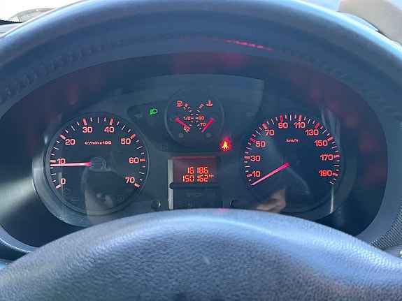 Peugeot Partner 14 of 19
