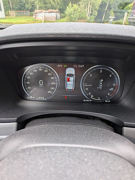 Volvo V90 3 of 9