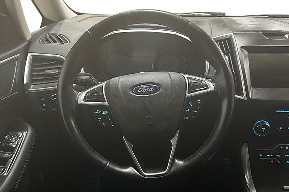 Ford S-MAX 17 of 28