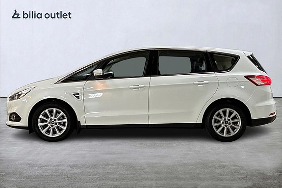 Ford S-MAX 9 of 28