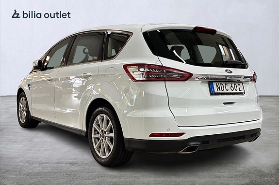 Ford S-MAX 8 of 28