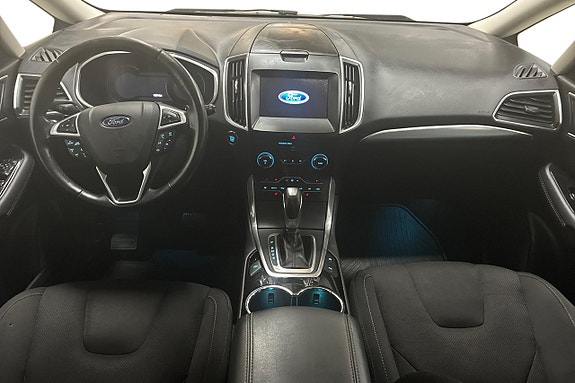 Ford S-MAX 12 of 28