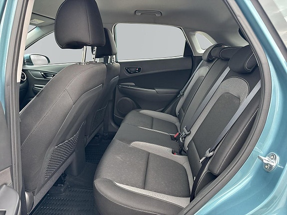 Hyundai Kona 11 of 21