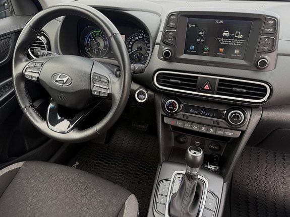 Hyundai Kona 8 of 21