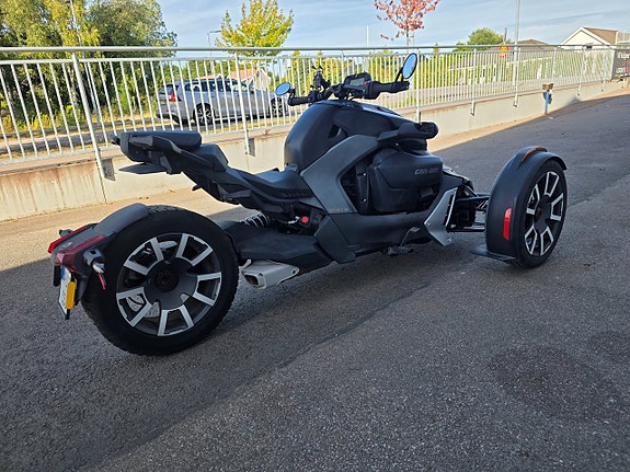 Can-Am Ryker 0.9 CVT 6 of 8