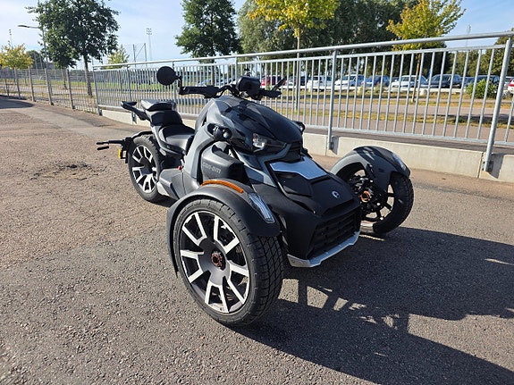 Can-Am Ryker 0.9 CVT 7 of 8