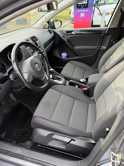 Volkswagen Golf VI 5 of 7
