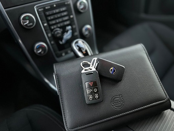Volvo V60 25 of 25