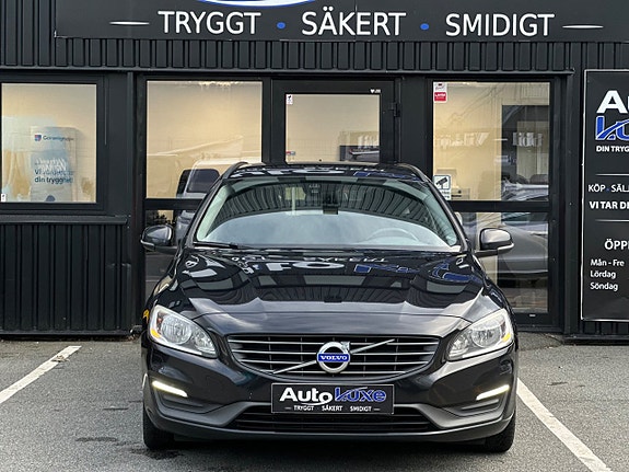 Volvo V60 4 of 25