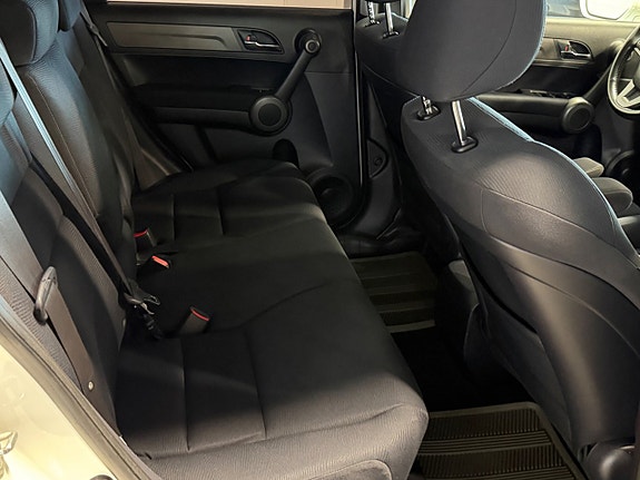 Honda CR-V 7 of 10