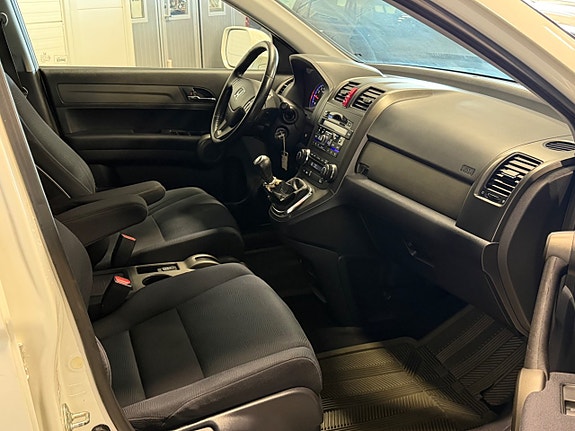 Honda CR-V 8 of 10