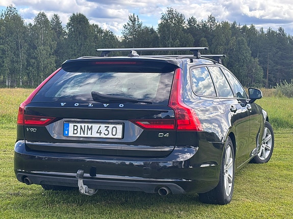 Volvo V90 5 of 11