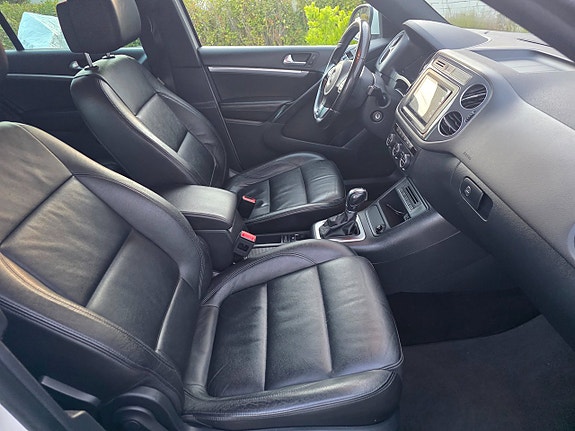 Volkswagen Tiguan 14 of 30