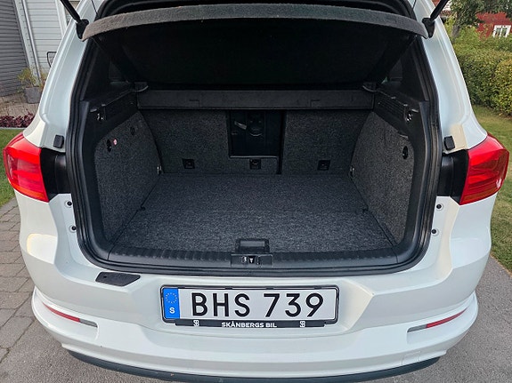 Volkswagen Tiguan 17 of 30