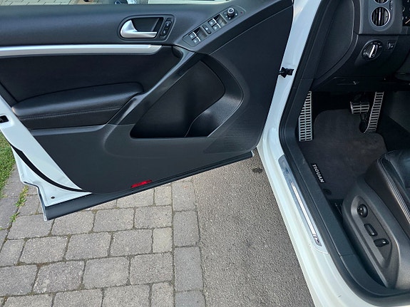 Volkswagen Tiguan 30 of 30