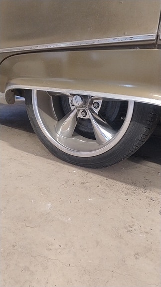 Buick Electra 225 4 of 10
