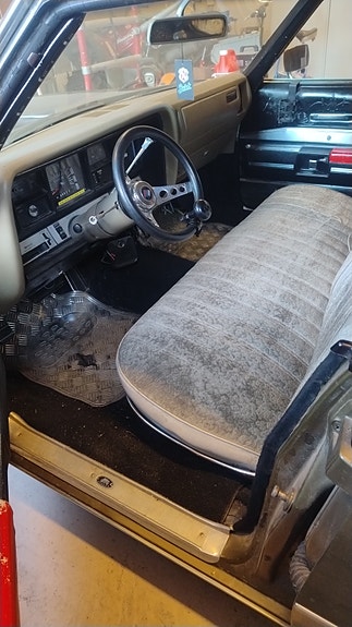 Buick Electra 225 7 of 10