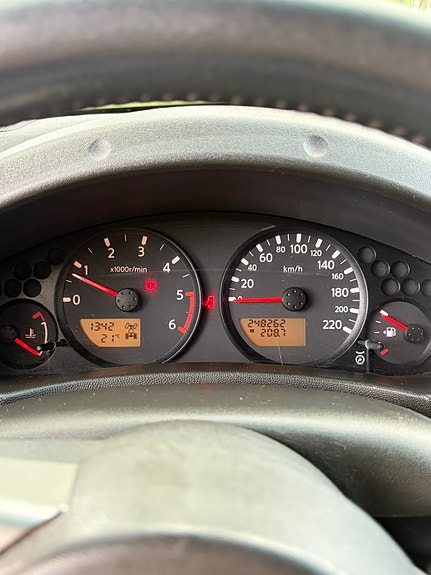 Nissan Navara 10 of 13