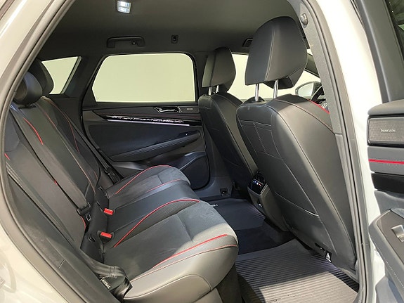 Volkswagen ID.7 14 of 28