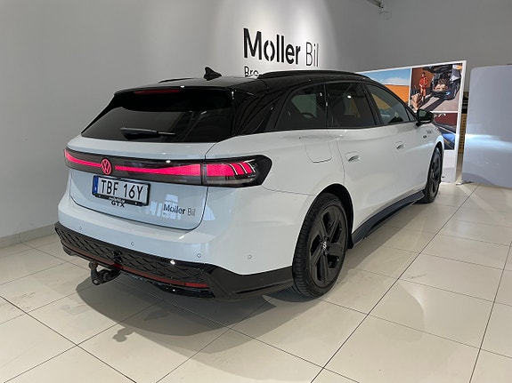 Volkswagen ID.7 8 of 28