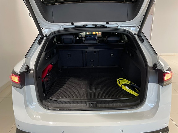 Volkswagen ID.7 12 of 28