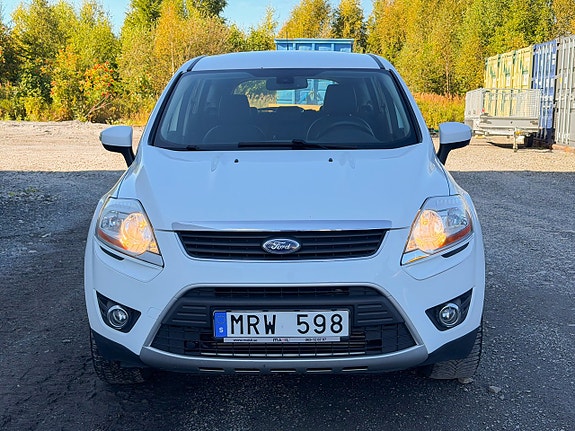 Ford Kuga 8 of 17