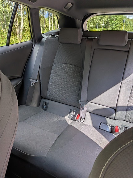 Suzuki Swace 9 of 13