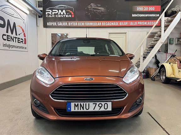 Ford Fiesta 4 of 18